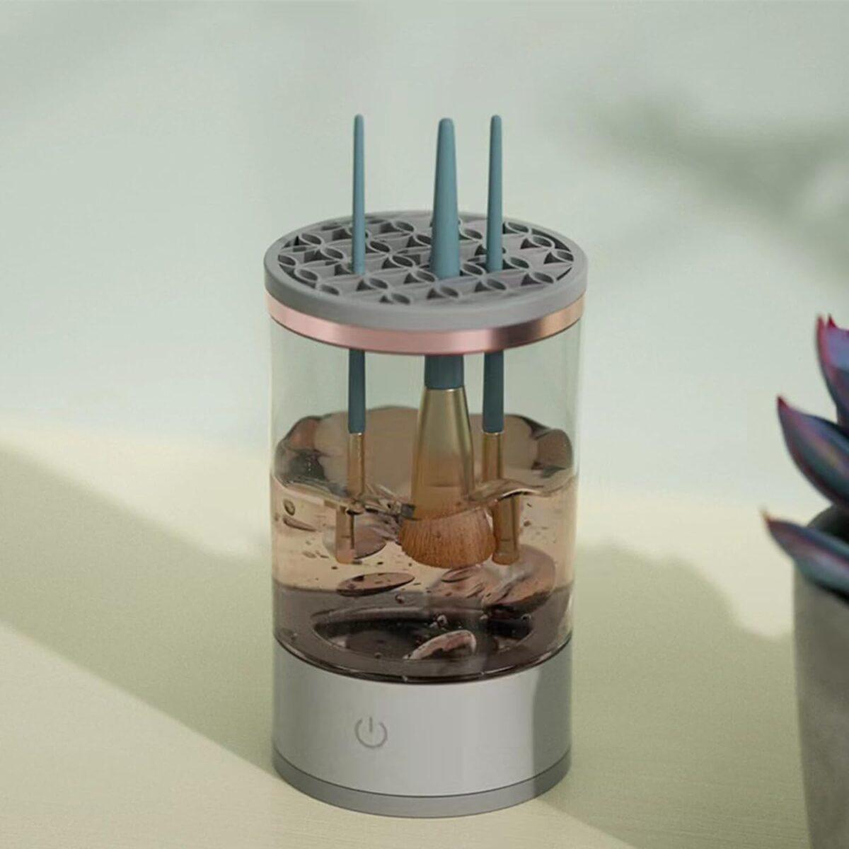 Makeup Brush Cleaner 2