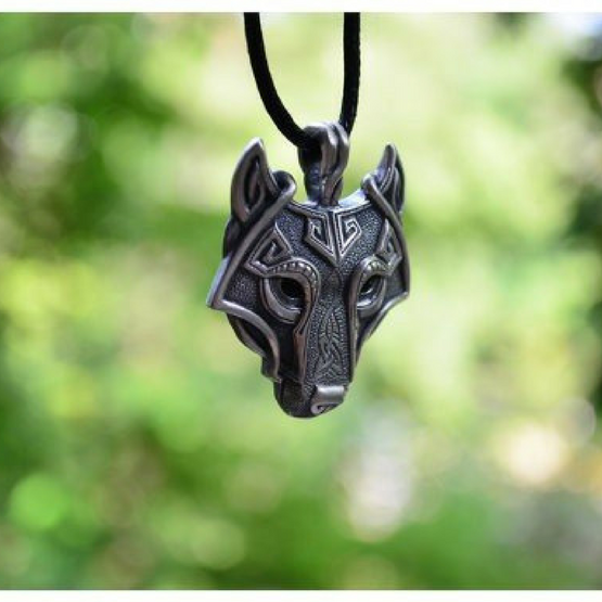 Wolf Head Necklace 1