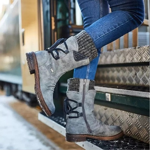 BACK LACE UP SNOW BOOT 1