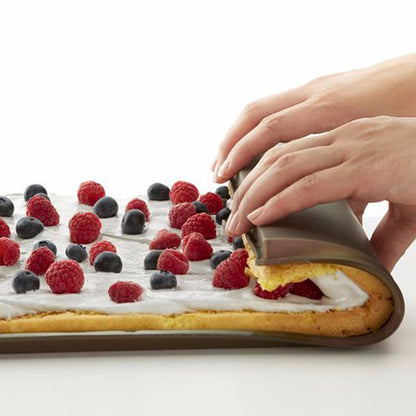 SWISS ROLL BAKING MAT 2