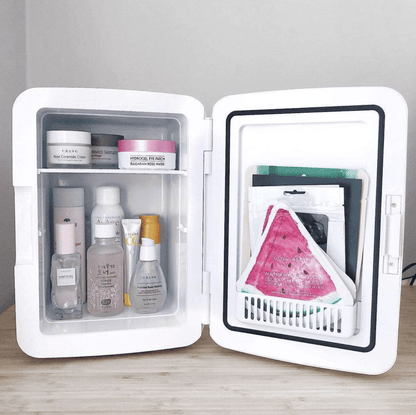 MINI COSMETIC FRIDGE 2