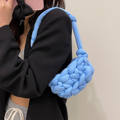 CHUNKY KNIT PURSE 2