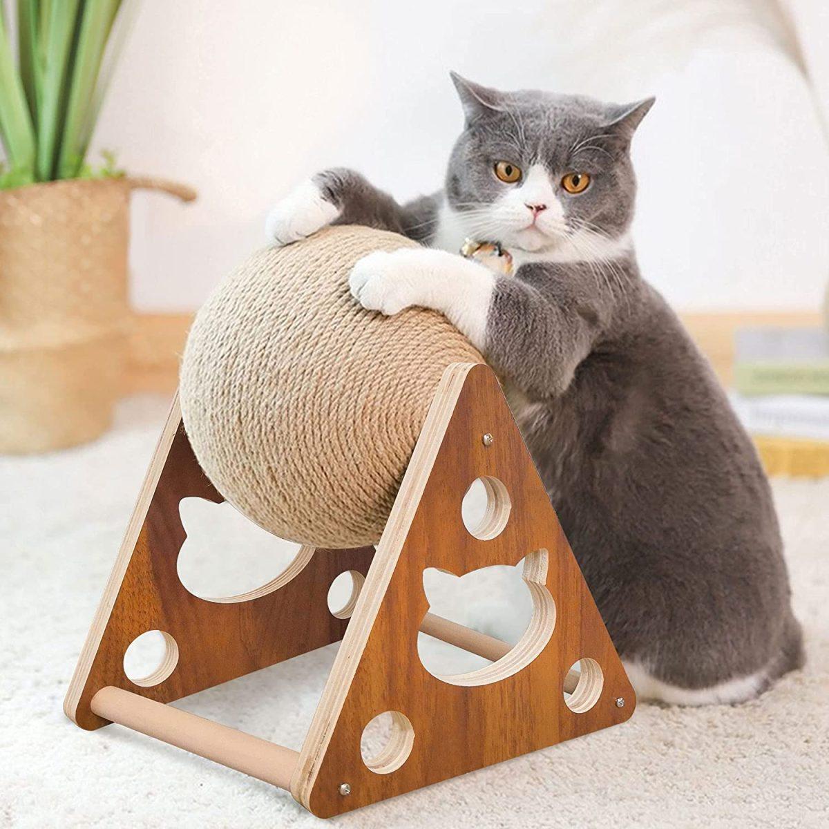 Cat Scratching Ball Toy 2