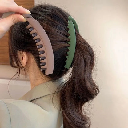 Large Banana Non-Slip Hair Clips 2