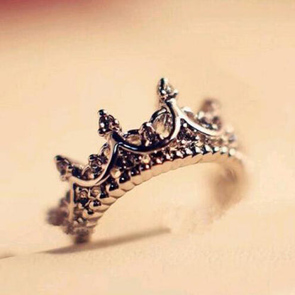 Vintage Queen Crown Birthstone Ring 2
