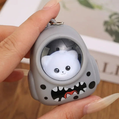 Cute Cat Mini Keychain Flashlight – LED Pocket Torch, Battery Powered, Ultra-Compact 2
