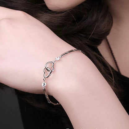 CLAMPED HEARTS BRACELET 2