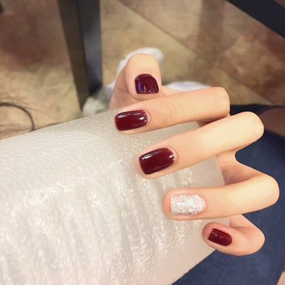 Ready-to-wear Gel Manicure 2