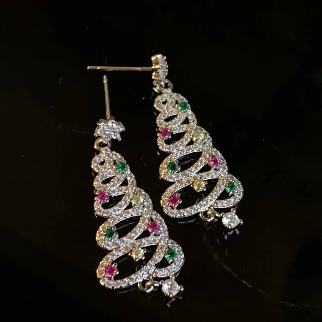 ✨SHINY CHRISTMAS TREE EARRINGS 2