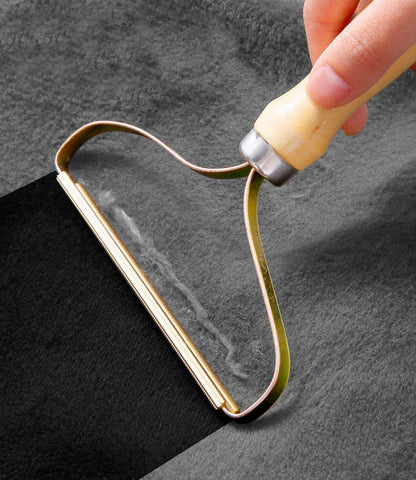 Portable Lint Remover 2
