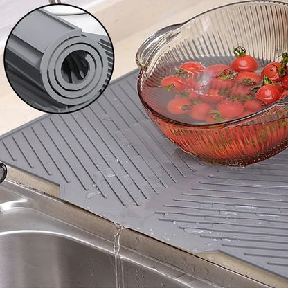 Sloped Silicone Draining Mat – Heat-Proof & Non-Slip 2
