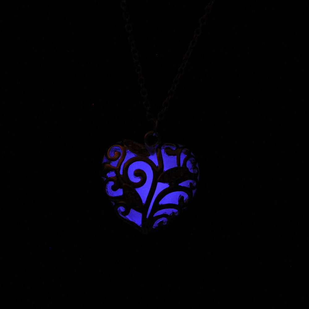 Glowing Heart Chakra Pendant 3