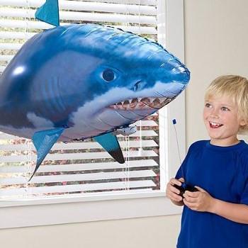 AirFish - Remote Control Air Swimming Fish 3