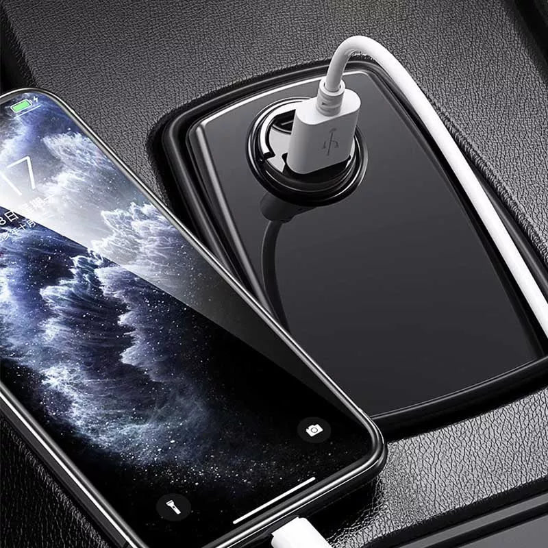 Mini Stealth USB/USB-C Car Quick Charger 3