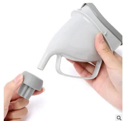 Reusable Car Urine Bottle 3