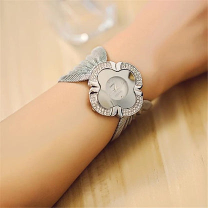Elegant Butterfly Gold Watch 3