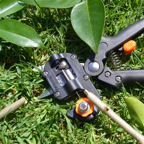 Grafting Tool 3
