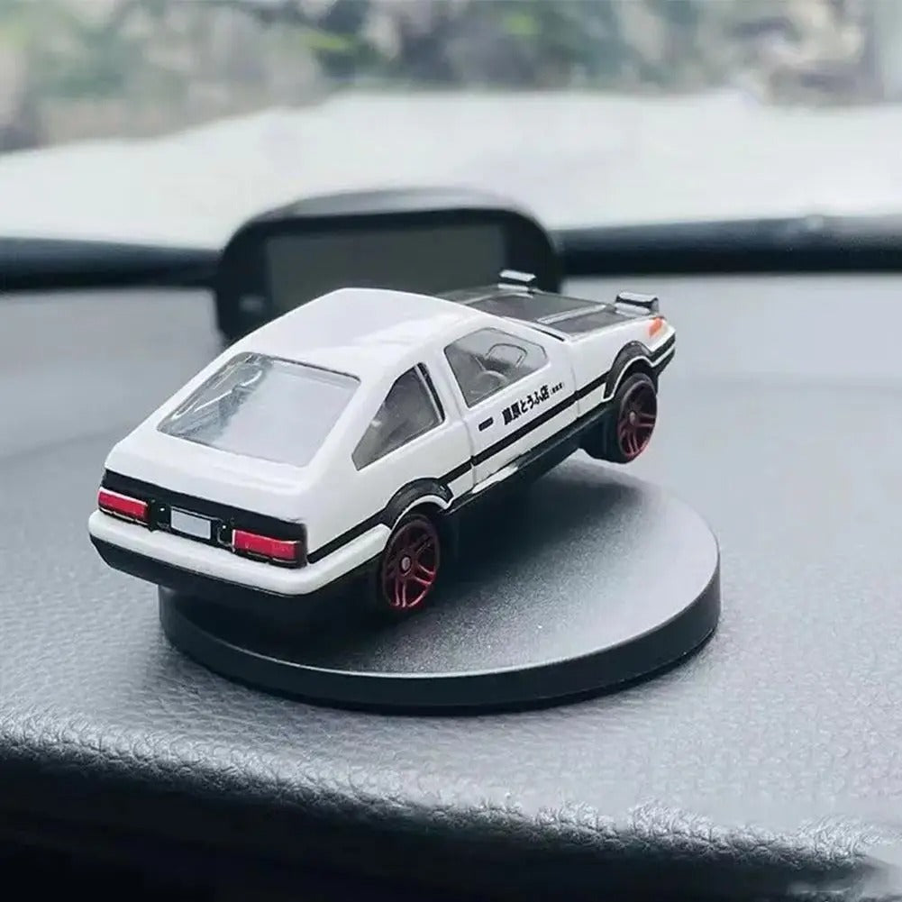 Alloy Car Model AE86 Drift Tail Spin Car Ornament 3