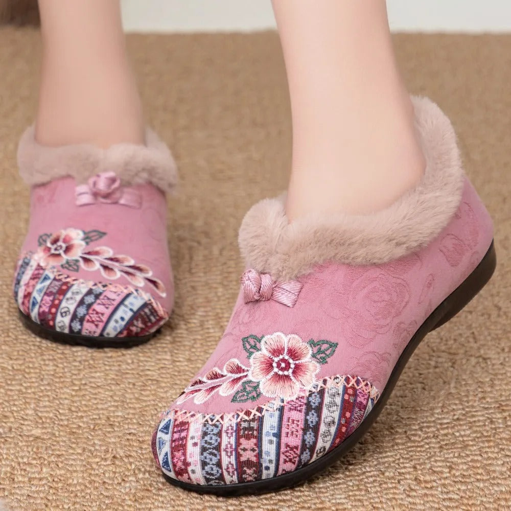 Cozy Embroidered Winter Slippers 3