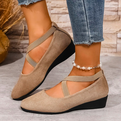 COMFY CLOSED WEDGE SLIP-ON SHOES 3