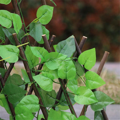 RETRACTABLE GARDEN FENCE 3