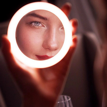 WIRELESS CHARGING LED MAKEUP MIRROR 3