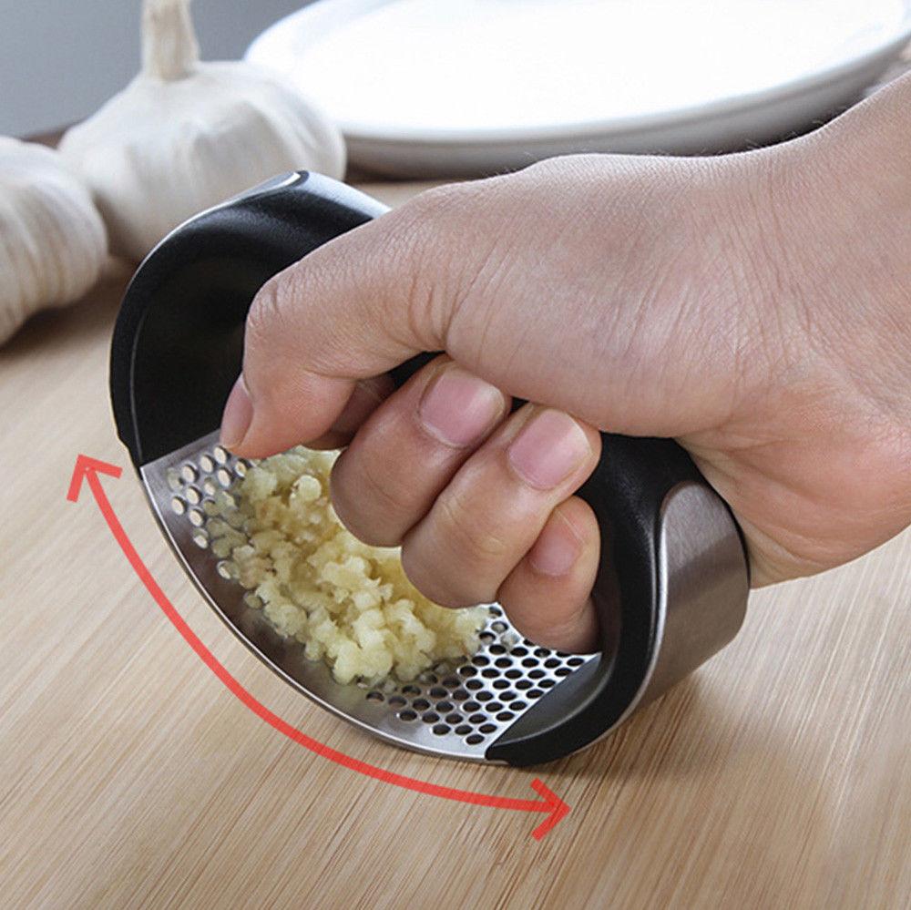 The Best Garlic Presses 3