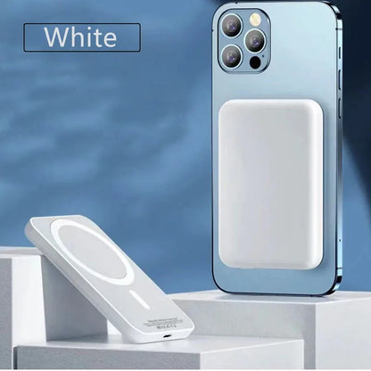 Ultra-thin Magnetic Wireless Power Bank 3