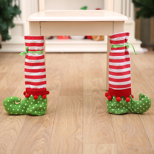CHRISTMAS FEET 4