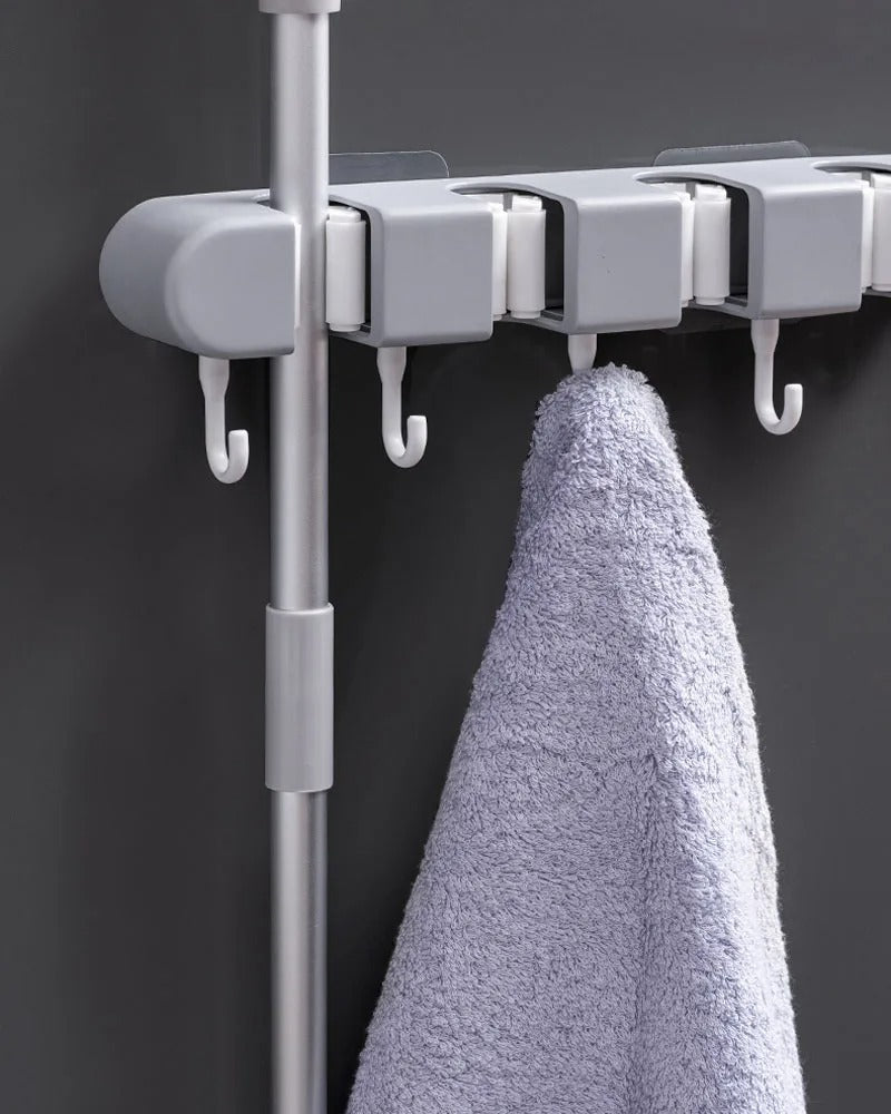 MOP HOLDER WITH HOOK 4