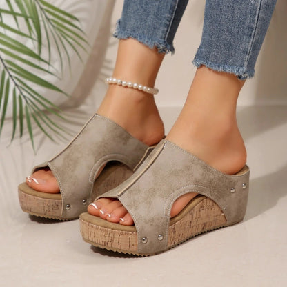 Stud Wedges Women's Sandals 4