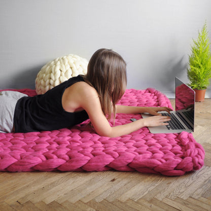 Handmade Chunky Knit Blanket 4