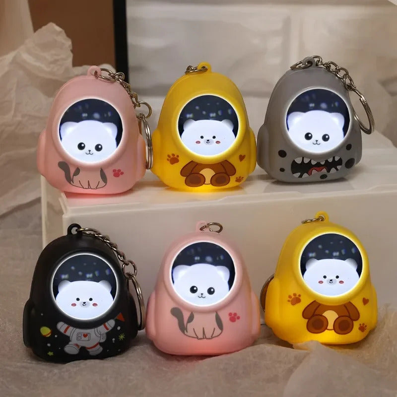 Cute Cat Mini Keychain Flashlight – LED Pocket Torch, Battery Powered, Ultra-Compact 5