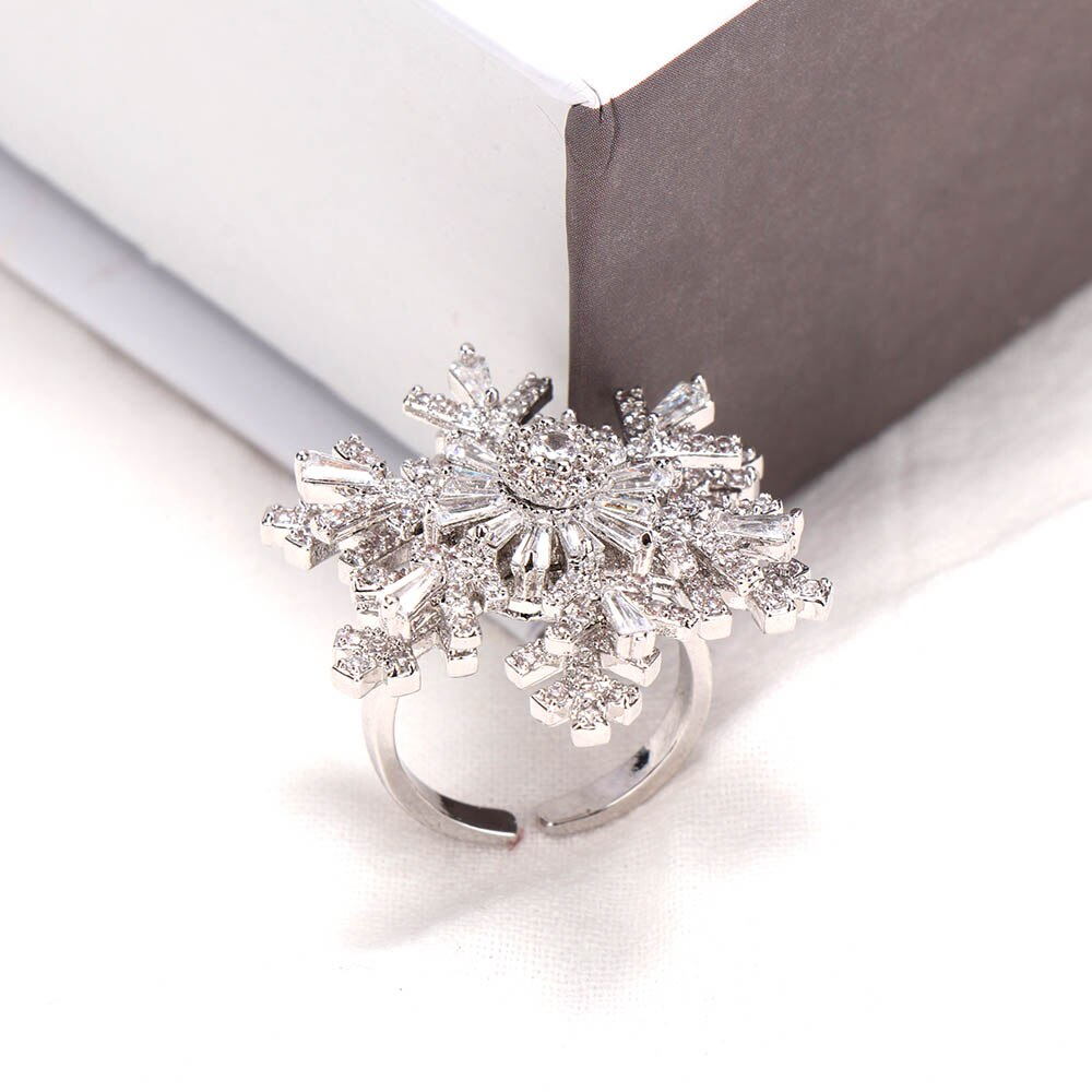 Rotatable Snowflake Ring 5