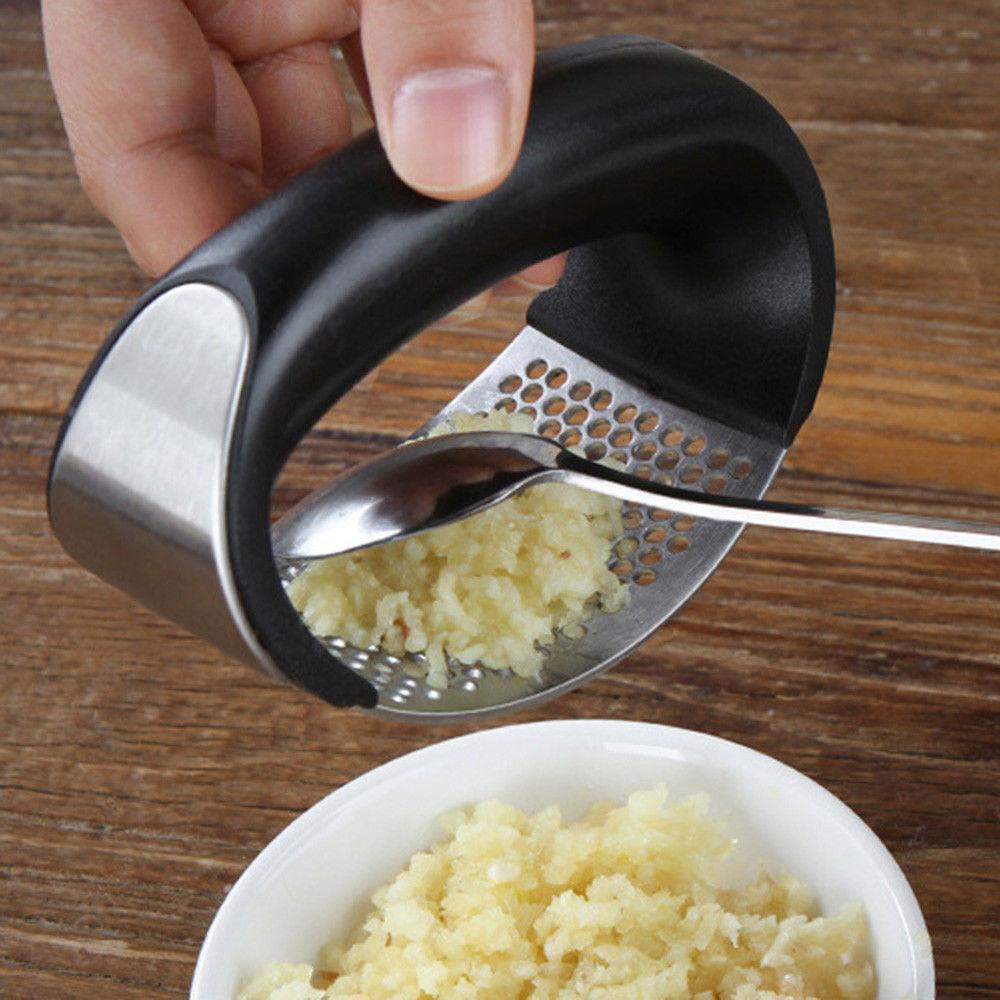 The Best Garlic Presses 5
