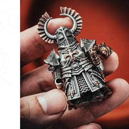 HANDCRAFTED CRUSADER AND CRIMSON TEMPLAR STATUE 5