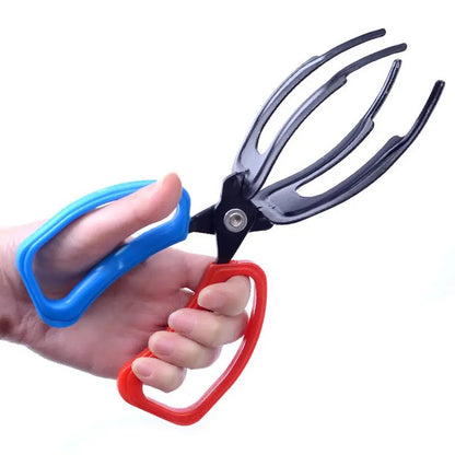 A FISHING PLIERS GRIPPER 6