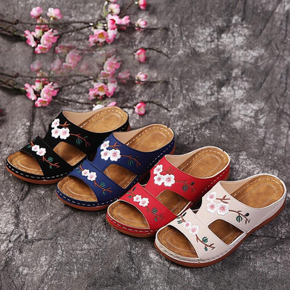 Flower Embroidered Vintage Casual Wedges Sandals 6