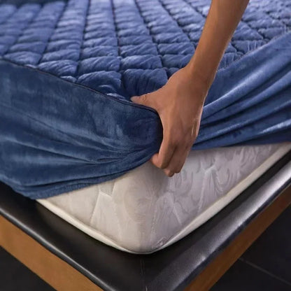 New Premium Quilted Waterproof Mattress Protector 6
