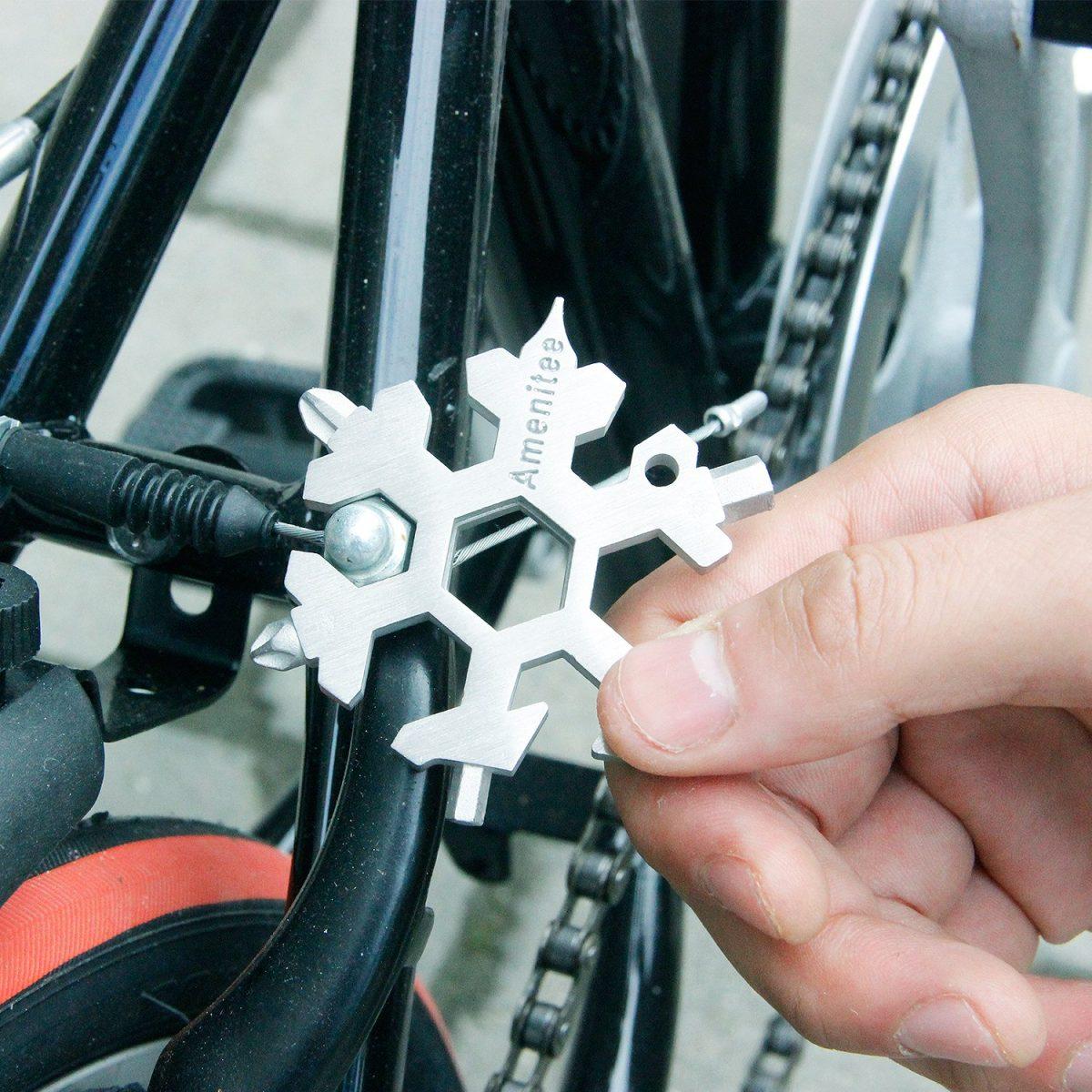 Amenitee 15-in-1 Stainless Multi-tool 8