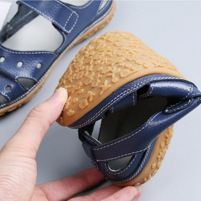 Women's Hollow Hook Flat Sandals 7