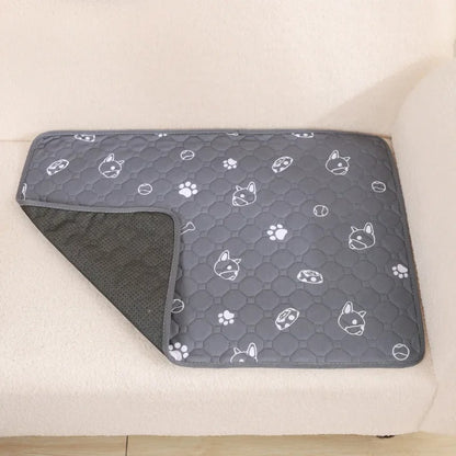 ? PawGuard Reusable Waterproof Dog Pee Pad Blanket ￼ 9