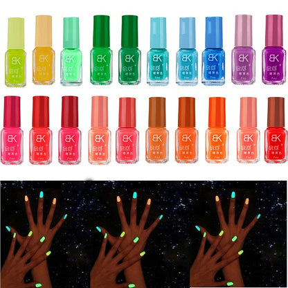 GLOWI NAILS - GLOW IN THE DARK NAIL POLISH 1