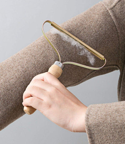 Portable Lint Remover 1