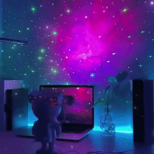 Astronaut Light Projector 1
