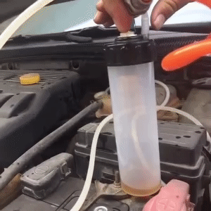 Auto Brake Fluid Extractor 1