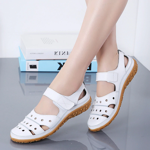 Women's Hollow Hook Flat Sandals 1