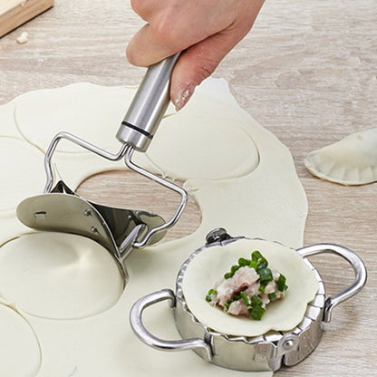 RAVIOLI CUTTER + MOLDER BUNDLE 1