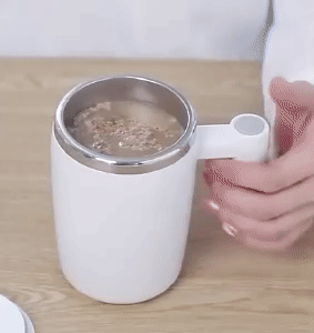 Self Stirring Automatic Magnetic Mug 1