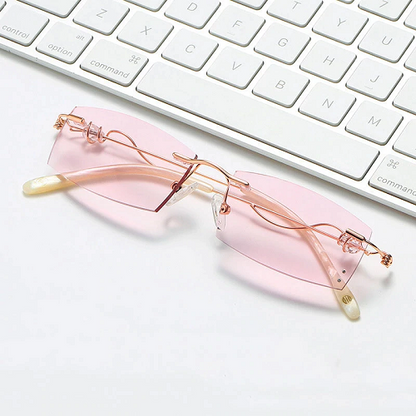2020 fashionable ladies pink reading glasses 1